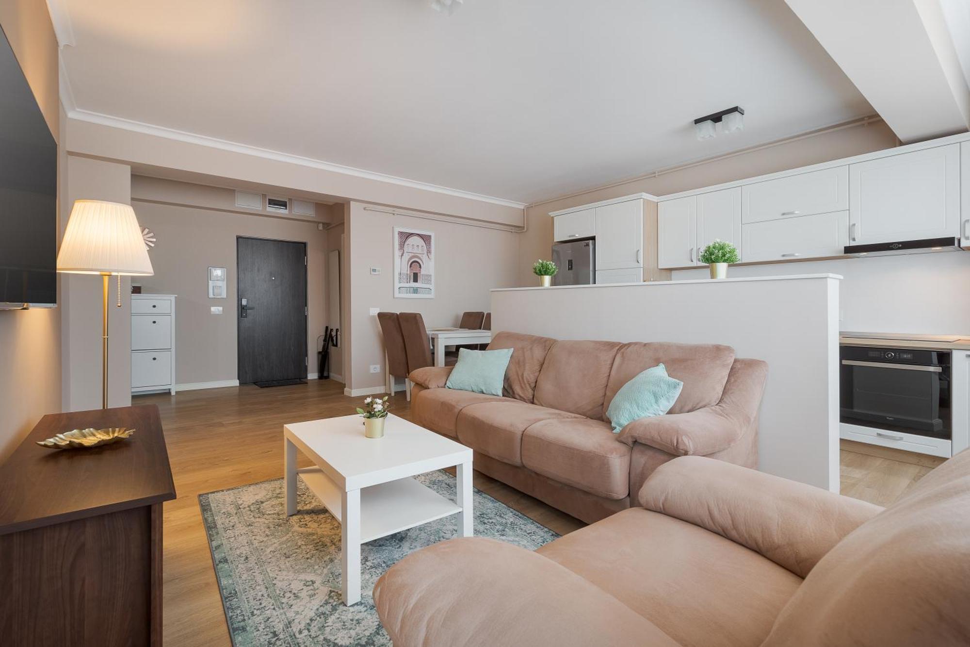 Warm Flat Leilighet Oradea Eksteriør bilde